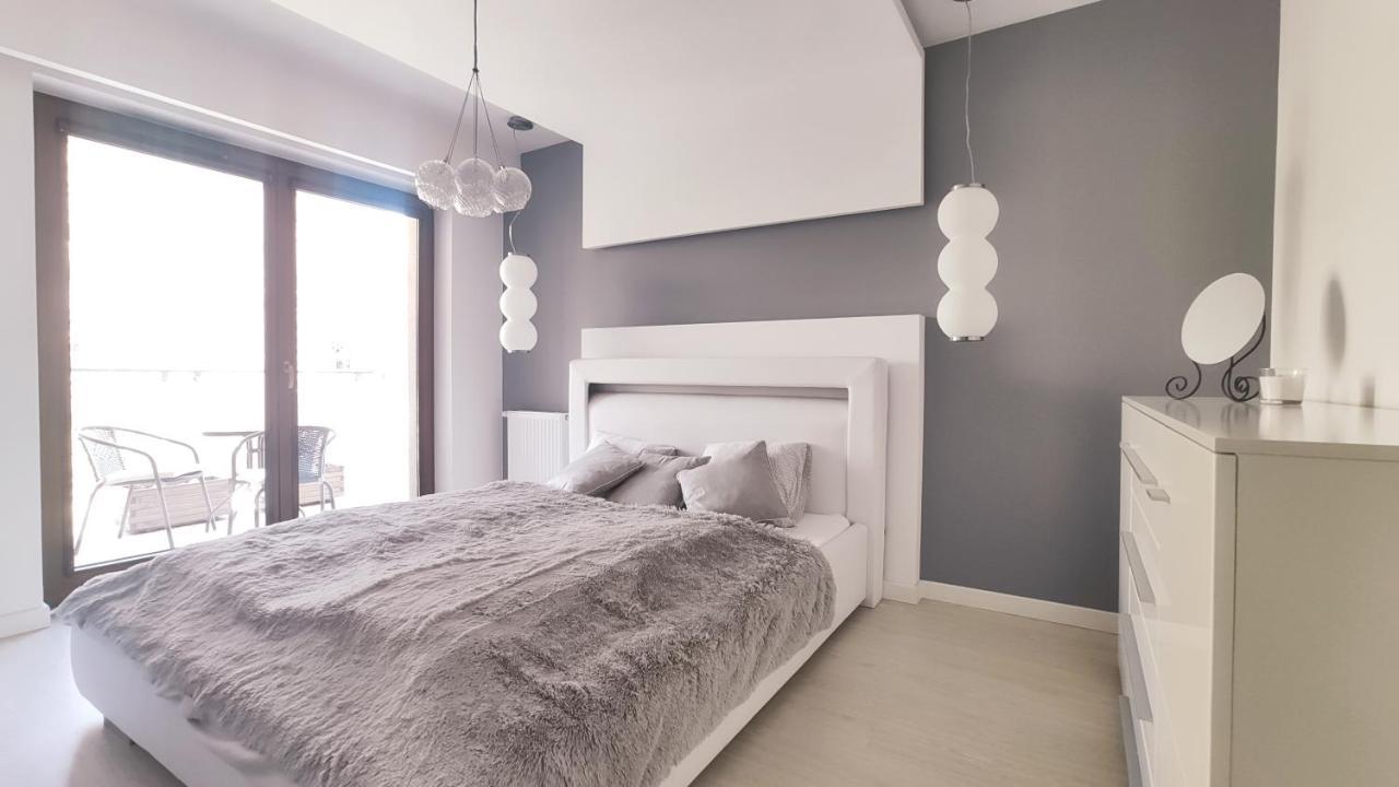 Lokietka 8B By Homeprime Kraków Eksteriør billede